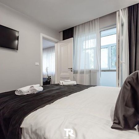 Terra Apartment Сучеава Екстериор снимка