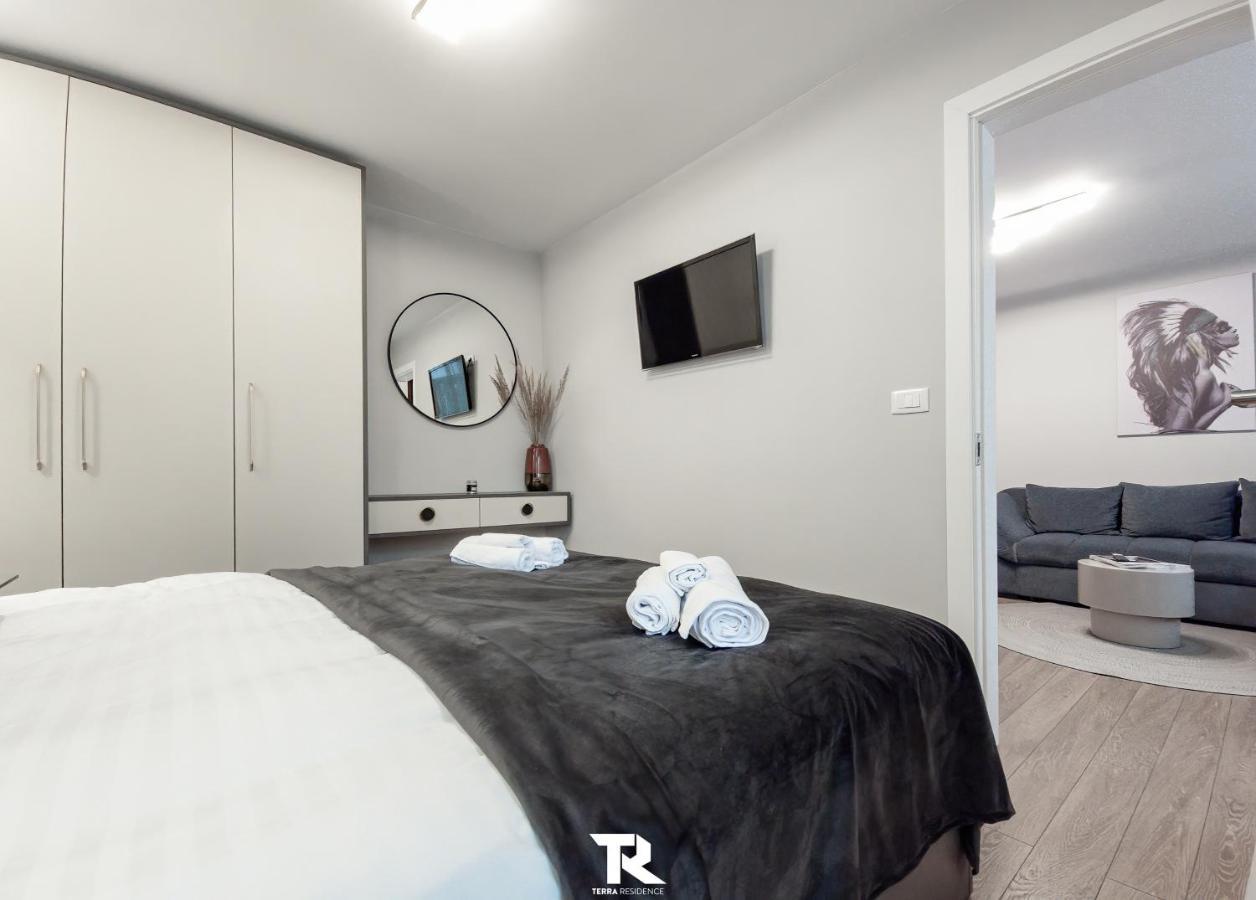 Terra Apartment Сучеава Екстериор снимка